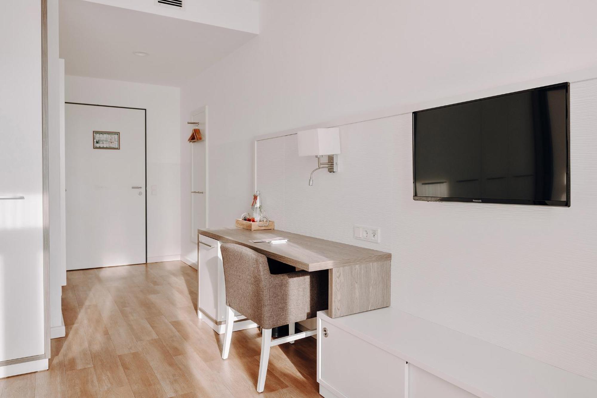 Hotel Inselhof 4*