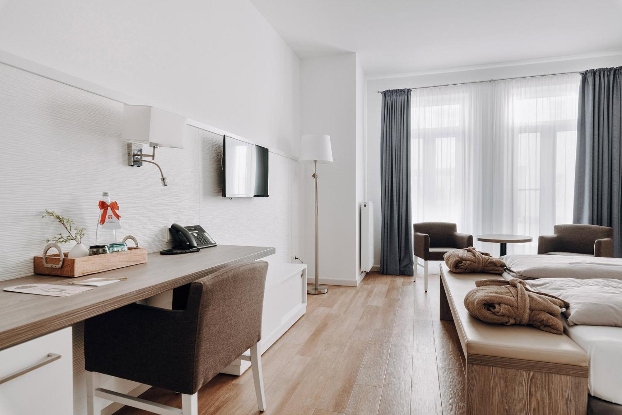 Hotel Inselhof 4*